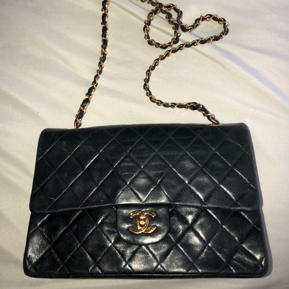 Vintage Chanel Flap Bag - Picture 3 of 7